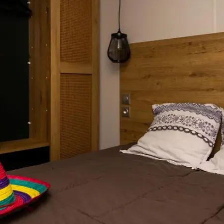 Mobil Home, Animaux Admis - 5 Pers. - Api-1-52-2609 * Saint-Jean-de-Monts